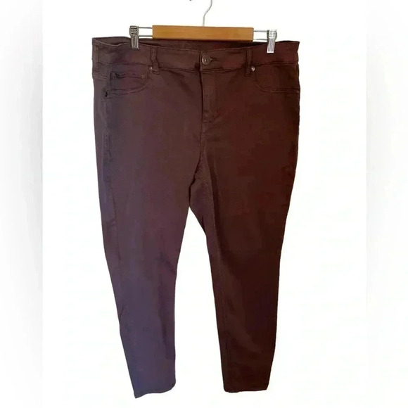 Maurices skinny pants/jeans size 18 regular - Picture 1 of 4